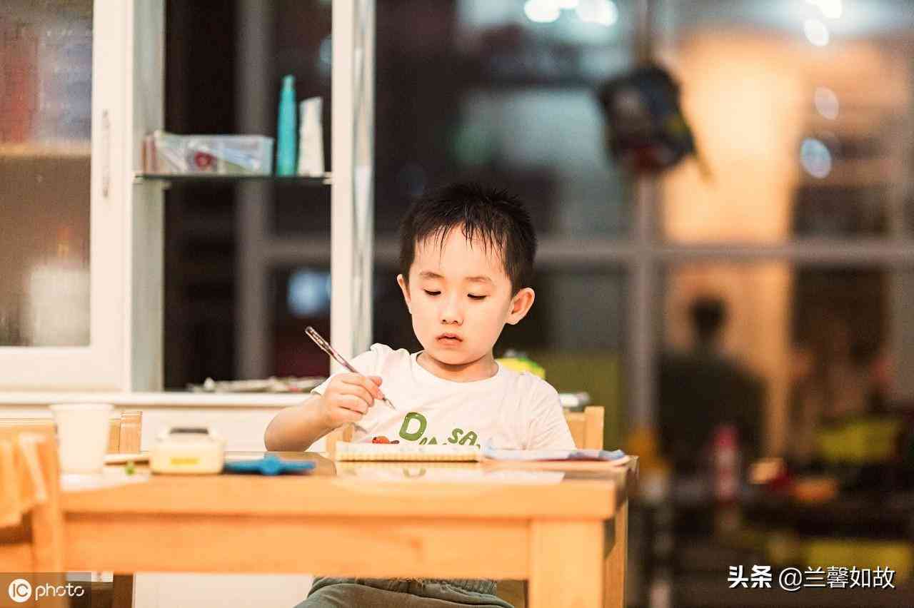 白银盘指的是什么(白银盘里一青螺的白银盘指的是什么)