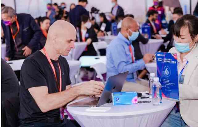 16689932514080901101480.jpg 江西纺织服装8.jpg