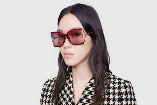 贴合设计方形镜框太阳眼镜