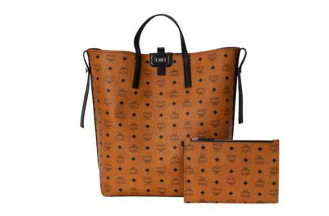 1561693504178028398128.jpg MCM