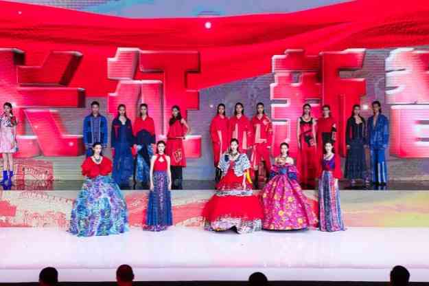 16689932563586153198690.jpg 江西纺织服装9.jpg