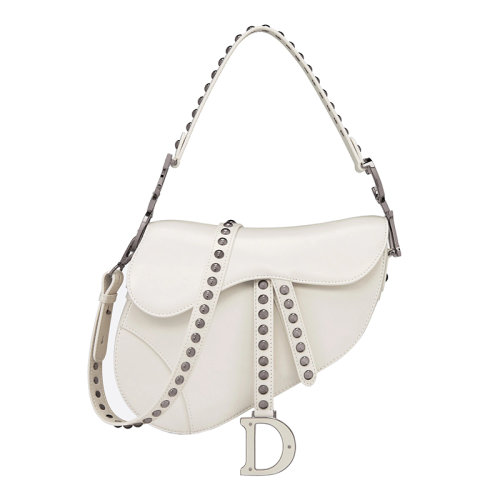 DIOR/迪奥 22新款SADDLE系列 女士奶白色小羊皮饰钉刺绣朋克风磁性 D 形环扣鞍形翻盖手提肩背斜挎包M0455BPPX_M030