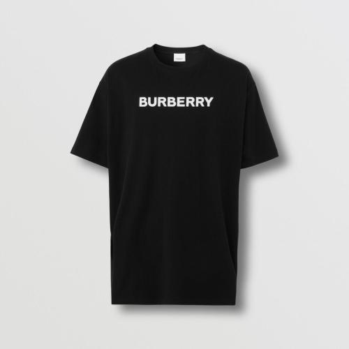 BURBERRY 22年秋冬 男士 徽标印花棉质宽松 T 恤衫 80553071