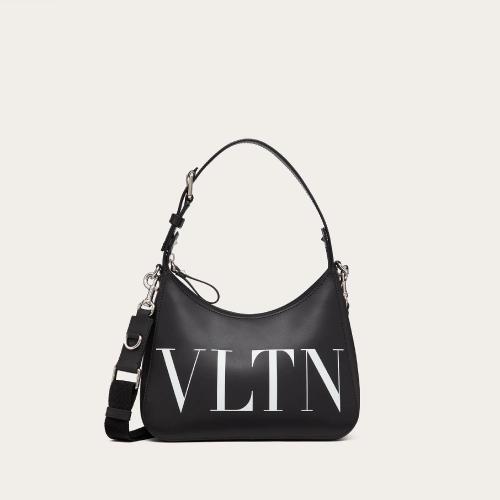  VALENTINO华伦天奴 22年秋冬 男士 单肩包 SAC HOBO VLTN EN CUIR 1Y2B0B62WJW0NI