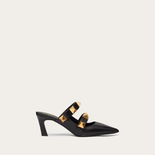 VALENTINO华伦天奴 22年秋冬 女士 中跟凉鞋 Mules Roman Stud en veau. Talon : 65?mm XW2S0 预定商品1-3周发货