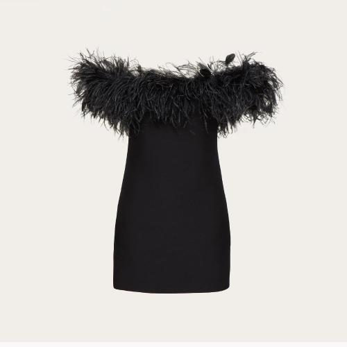  VALENTINO华伦天奴 22年秋冬 女士 连衣裙 ROBE EN CREPE COUTURE A_VEC BRODERIE DE PLUMES 1