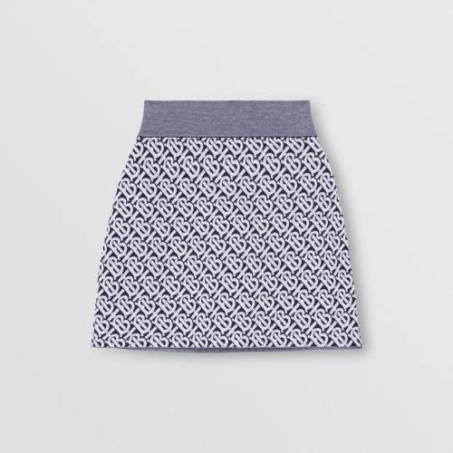  BURBERRY 22年秋冬 女士 专属标识提花羊毛混纺迷你半裙 80584041