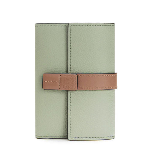 LOEWE/罗意威   女士小号迷迭香/棕褐色小牛皮按扣徽标印花垂直钱包0010526572