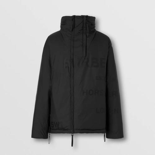  BURBERRY 22年秋冬 男士 便携式连帽 Horseferry 印花风雪大衣 80579661