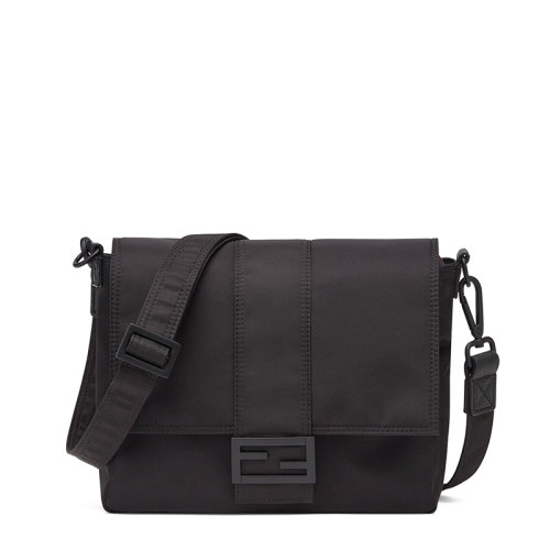 FENDI/芬迪 20  MESSENGER BAGUETTE系列 男士中号黑色尼龙FF磁扣单肩斜挎邮差包7VA537AG0PF0QA1