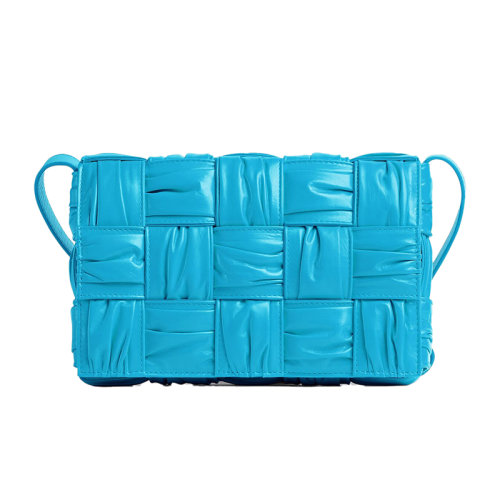 Bottega Veneta/葆蝶家 22新款 女士蓝色带褶裥Intrccio图案小牛皮磁扣翻盖开合黄铜饰面单肩斜挎包717089V2FY14606