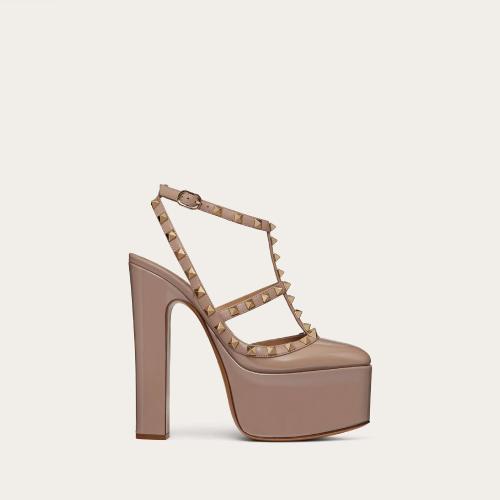 VALENTINO华伦天奴 22年秋冬 女士 高跟凉鞋 ESCARPINS a PLATEAU ROCKSTUD EN CUIR VERNI, TA