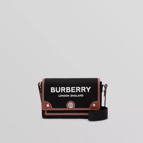  BURBERRY 22年秋冬 女士 Horseferry 装饰帆布 Note 斜挎包 80557481