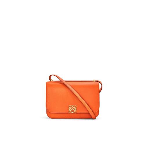  LOEWE罗意威 22年秋冬 女士 单肩包 Goya bag in silk calfskin A896N01X03-9100