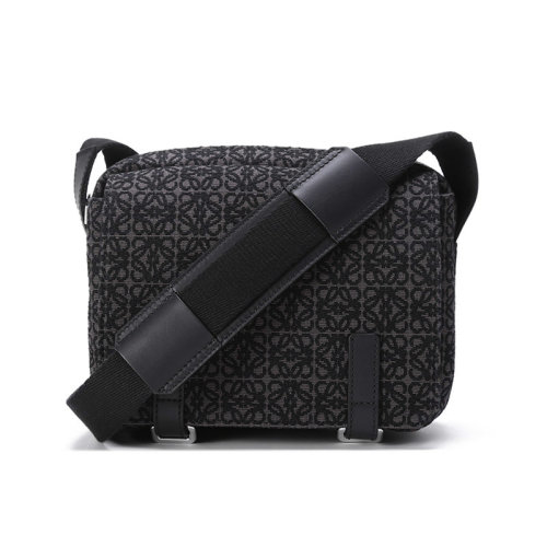 LOEWE/罗意威【22春夏新款】男士织物配皮超小号单肩斜挎包邮差包Anagram图案 B553A72X20