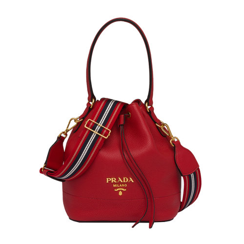 PRADA/普拉达 22新款 女士红色saffiano皮革金扣徽标皮革手柄抽绳单肩斜挎手提水桶包1BE018_2BBE_F0EOO_V_NOM