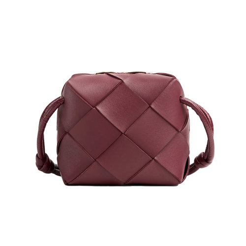 Bottega Veneta/葆蝶家 22新款 女士迷你巴罗洛紫色羔羊皮编织图案拉链开合金色饰面单肩相机包701915VCQC22247