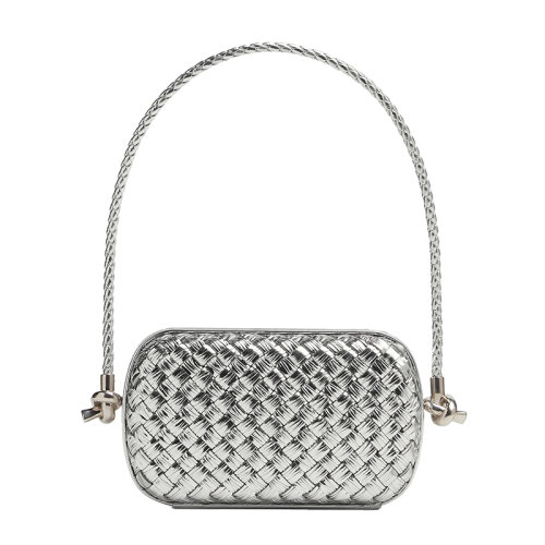 Bottega Veneta/葆蝶家 22新款 Minaudière系列 女士银色小牛皮带褶皱Intrccio图案磁扣框架开合单肩包717623V2OG18101
