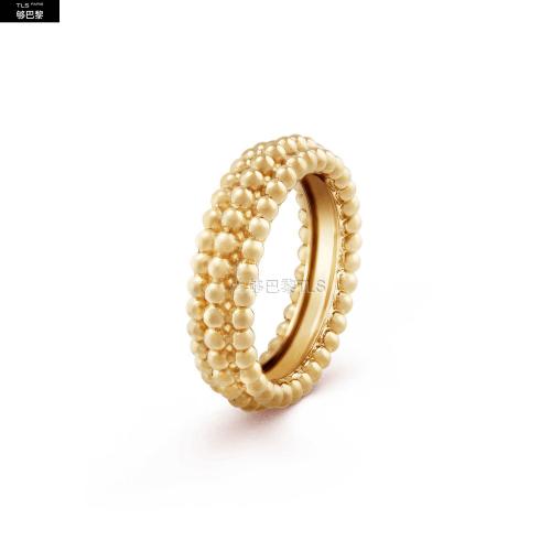  VCA梵克雅宝 22年秋冬 女士 戒指 Perlee pearls of gold戒指，3排珠饰设计 VCARP0X800 预定商品1-3周发货