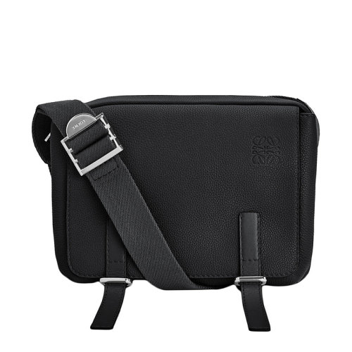 Loewe/罗意威 22春夏新款 男士超小号黑色粒面牛皮革军用可单肩斜挎邮差包 0010391761