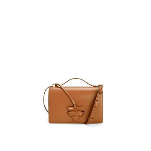  LOEWE罗意威 22年秋冬 女士 单肩包 Barcelona bag in silk calfskin A532M15X02-2530