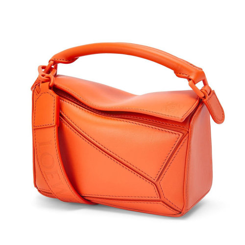 LOEWE/罗意威 22年新款 Puzzle系列 女士mini橙色缎面小牛皮单肩斜挎手提拼图包A510U95X58-9100