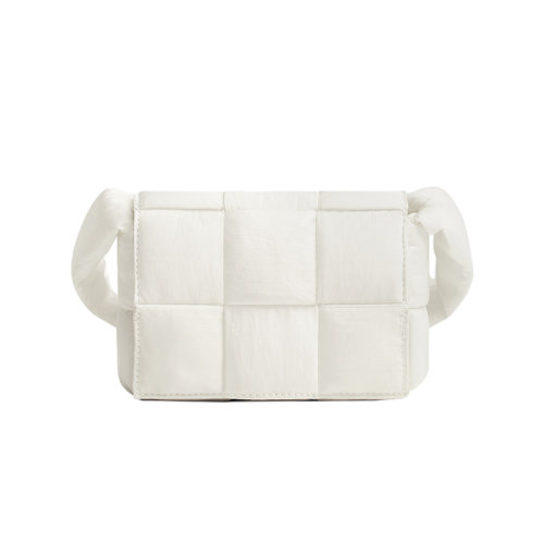 Bottega Veneta/葆蝶家 22春夏新款CASSETTE系列 男士迷你白色intreccio编织尼龙单肩斜挎包691018VBO819007