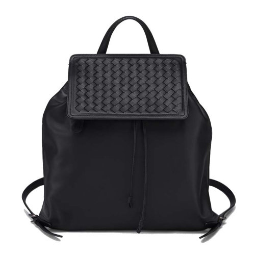 Bottega Veneta/葆蝶家 女士黑色羊皮编织款磁扣抽绳开合翻盖双肩包手提包旅行包背包女包 407093-V005Z-1000
