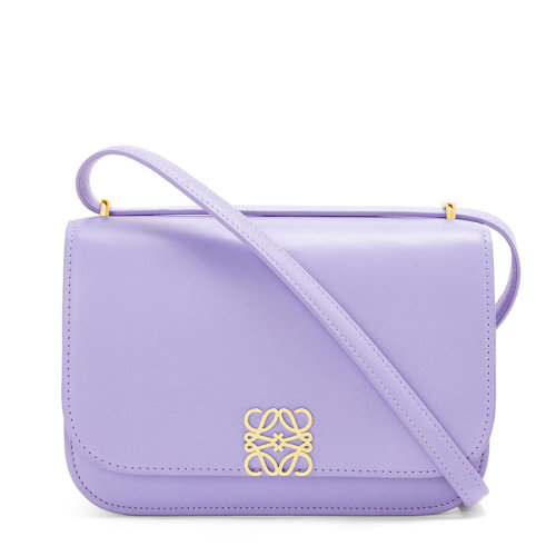 LOEWE/罗意威 22春夏新款Goya系列 女士斑斓丁香色牛皮革金扣徽标压纹可调节肩带单肩斜跨包0010701217