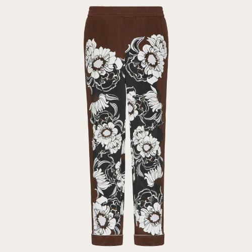  VALENTINO华伦天奴 22年秋冬 男士 休闲裤 PANTALON FACON PYJAMA EN SOIE IMPRIMé STREET FL