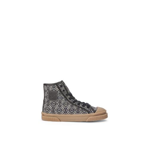 LOEWE罗意威 22年秋冬 男士 休闲运动鞋 High top sneaker in Anagram jacquard and calfskin