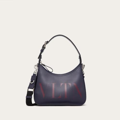  VALENTINO华伦天奴 22年秋冬 男士 单肩包 SAC HOBO VLTN EN CUIR 1Y2B0B62WJWW31