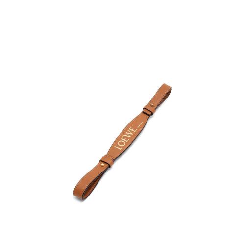 LOEWE罗意威 22年秋冬 女士 肩带 Branded short strap in classic calfskin C885S70X02-2530 预定商品1-3周发货