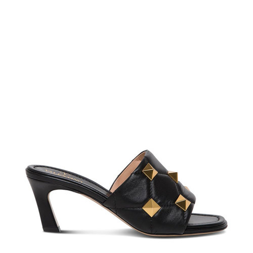 Valentino/华伦天奴  女鞋 时尚百搭 铆钉装饰 女士黑色皮革中跟凉鞋 VW2S0BK32CG 0N0