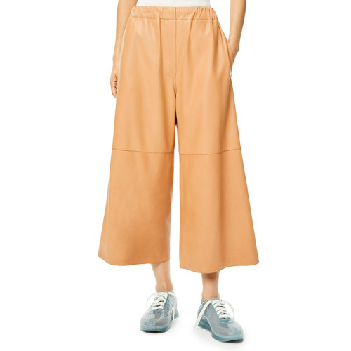 LOEWE/罗意威 22年春夏新款 女士黄油黄色纳帕羊皮革九分长裤S540Y54L28-8020