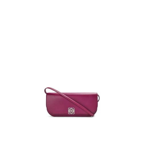  LOEWE罗意威 22年秋冬 女士 钱包 Goya Long Clutch bag in silk calfskin A559O45X01-6981
