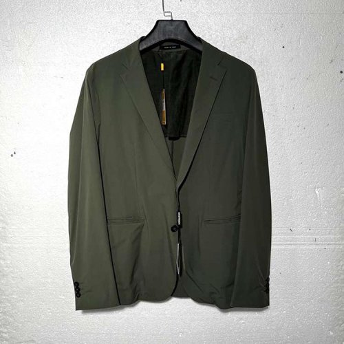 Emporio Armani/安普里奥阿玛尼 绿色男士外套