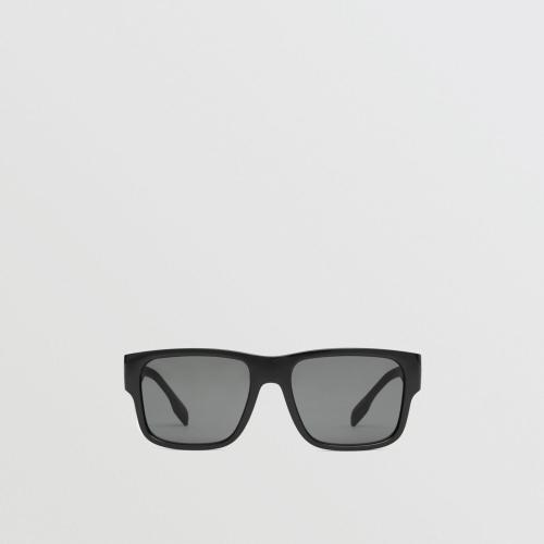  BURBERRY 22年秋冬 男士 徽标装饰方框太阳眼镜 40822941