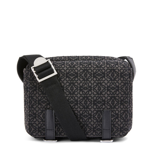 LOEWE/罗意威 XSMilitary系列 男士黑色提花小牛皮斜挎相机包0010651073