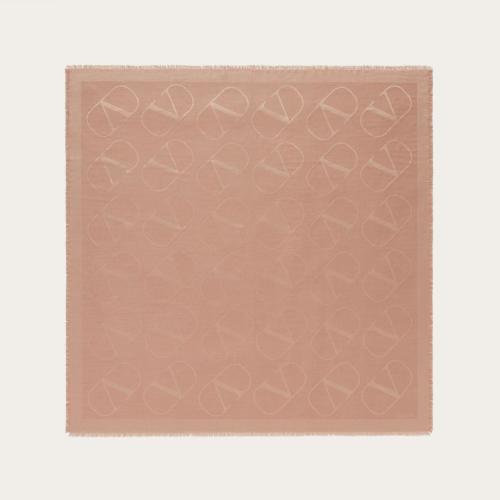  VALENTINO华伦天奴 22年秋冬 女士 围巾 Chale VLogo Signature 140 x 140 cm 1W2EB104AJBC62
