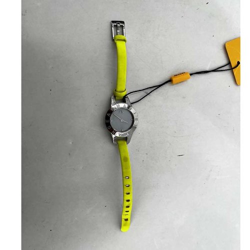 ARMANI EXCHANGE 女士石英腕表 （表盒破损）（表盘瑕疵）（表划痕）