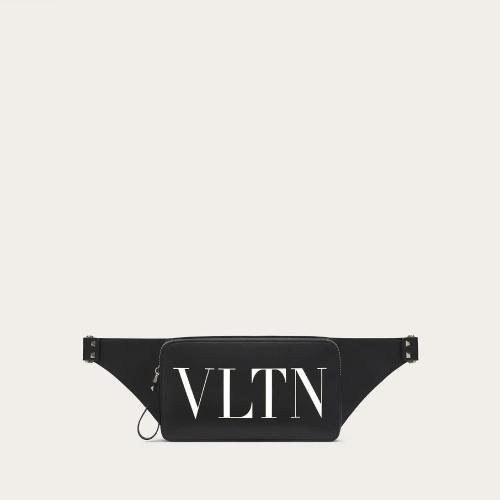  VALENTINO华伦天奴 22年秋冬 男士 腰包 SAC BANANE VLTN EN CUIR 1Y2B0719WJW0NI