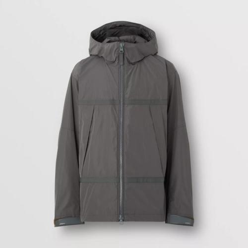  BURBERRY 22年秋冬 男士 徽标装饰轻盈连帽外套 80558871