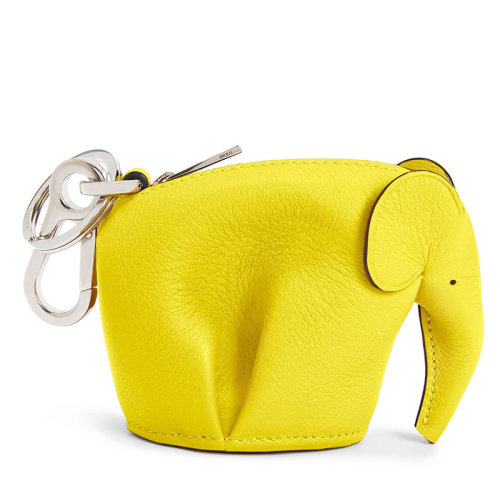 LOEWE/罗意威新款 男女同款黄色经典牛皮革小象挂饰C880N96X01-8100