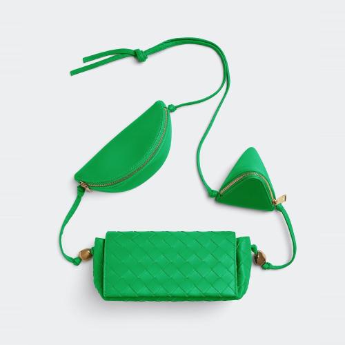  BV葆蝶家 22年秋冬 女士 单肩包 pochette a bandouliere 717429VCP3C3722