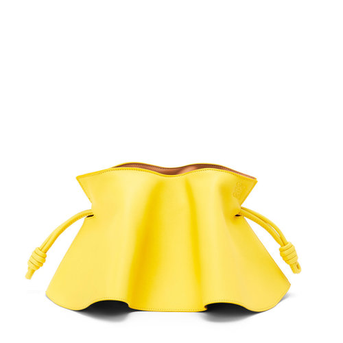 LOEWE/罗意威 22新款Flamenco系列 女士柠檬草色纳帕牛皮革徽标压纹磁扣开合单肩手拿花瓣包A411M12X01-8240