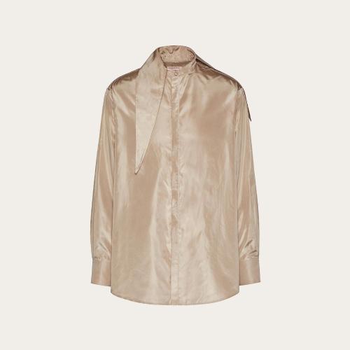  VALENTINO华伦天奴 22年秋冬 男士 长袖衬衫 CHEMISE EN TAFFETAS LA_Vé A_VEC LARGE COL a P