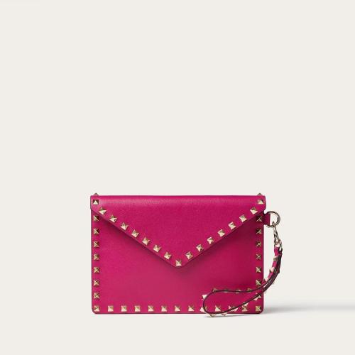  VALENTINO华伦天奴 22年秋冬 女士 手拿包 POCHETTE ROCKSTUD EN CUIR DE VEAU 1W2P0P87BOLM24