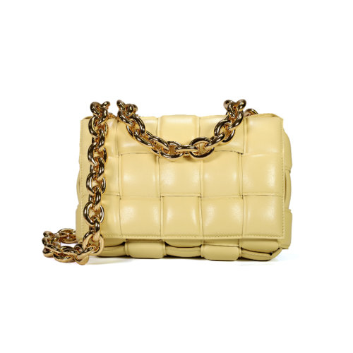 Bottega Veneta/葆蝶家 女士 女包 红色 小羊皮链条卡带包单肩包 631421VBWZ06402