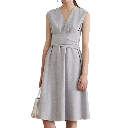 HUI/卉 女士连衣裙19春季蓝灰色V领高腰连衣裙简约收腰中长款连衣裙